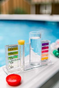 بهترین زمان برای تعویض آب استخر در تابستان تعویض آب استخر